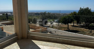 Three bedroom elegant villa for sale in Tremithousa, in Paphos
