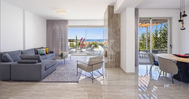 Five  bedroom exceptional Villa in Akamas Peninsula , Latchi