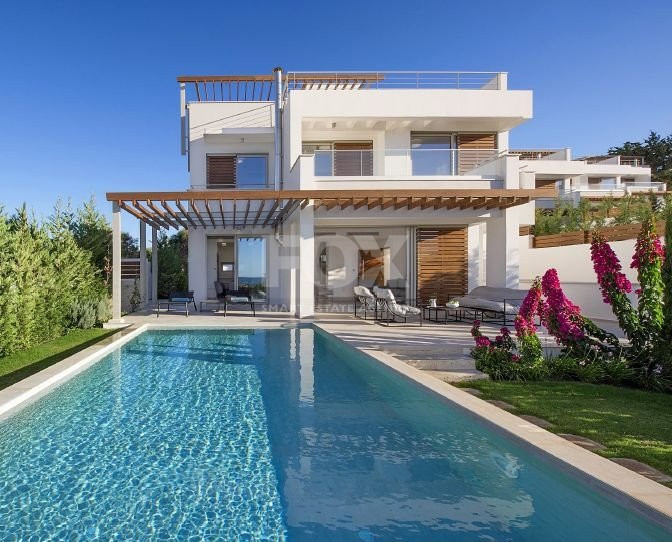 Five  bedroom exceptional Villa in Akamas Peninsula , Latchi