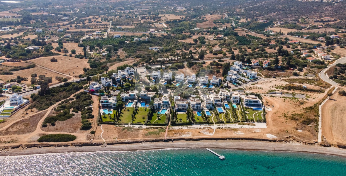Five  bedroom exceptional Villa in Akamas Peninsula , Latchi