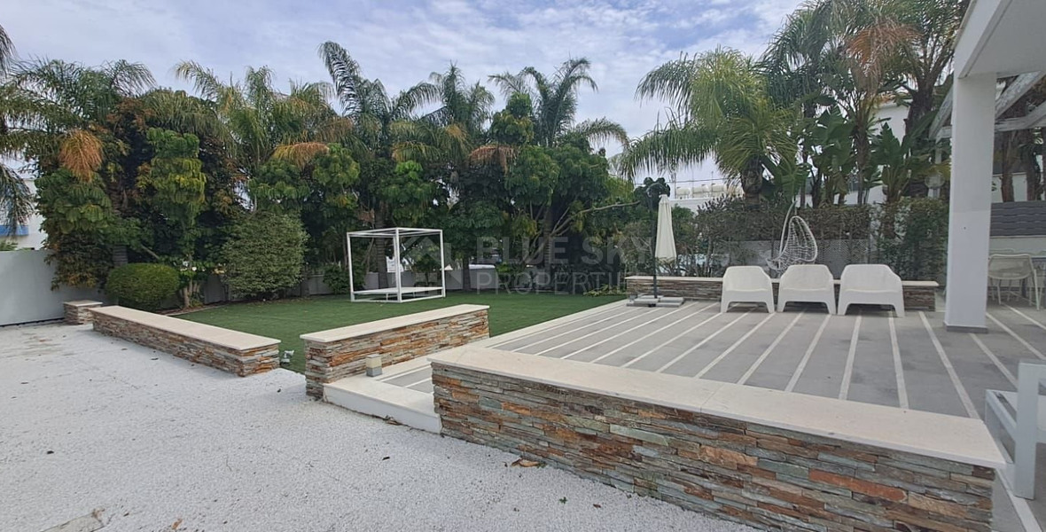 Five bedroom hidden gem by the sea, Governor's Beach, Limassol