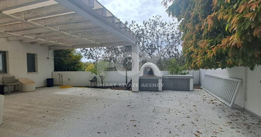 Five bedroom hidden gem by the sea, Governor's Beach, Limassol