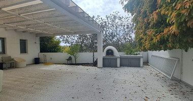 Five bedroom hidden gem by the sea, Governor's Beach, Limassol