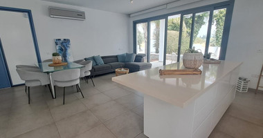 Five bedroom hidden gem by the sea, Governor's Beach, Limassol