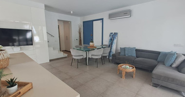 Five bedroom hidden gem by the sea, Governor's Beach, Limassol