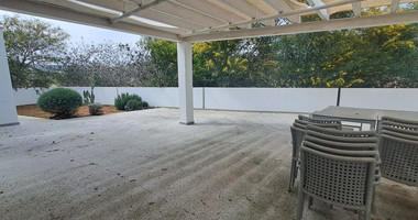 Five bedroom hidden gem by the sea, Governor's Beach, Limassol