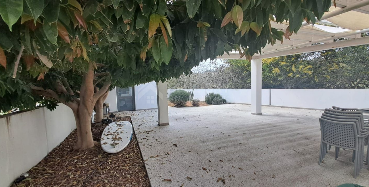 Five bedroom hidden gem by the sea, Governor's Beach, Limassol