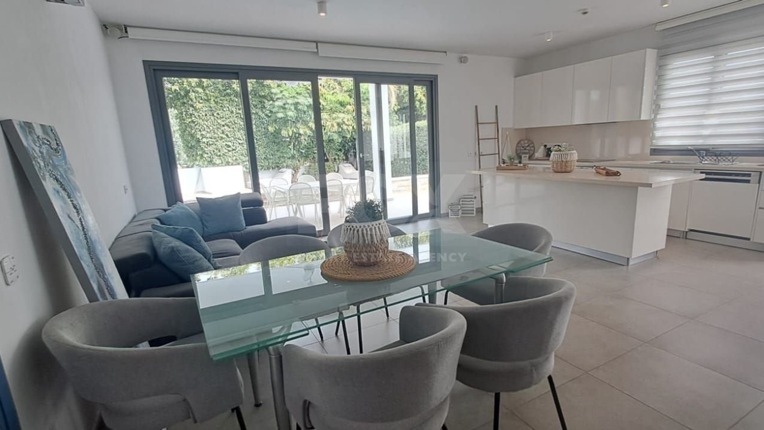 Five bedroom hidden gem by the sea, Governor's Beach, Limassol