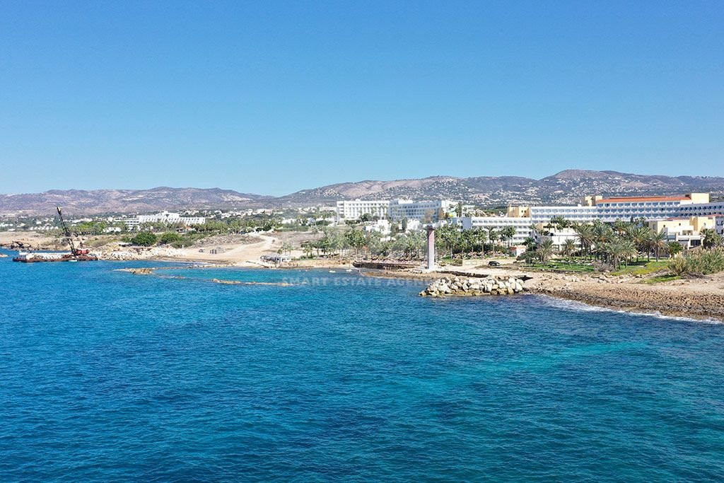 🌊 ULTRA-PRIME BEACHFRONT INVESTMENT – CHLORAKA, PAPHOS 🌊-FOR SALE