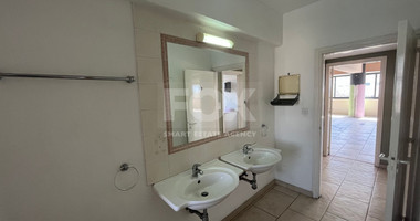 Spacious Office for Rent in Agios Georgios