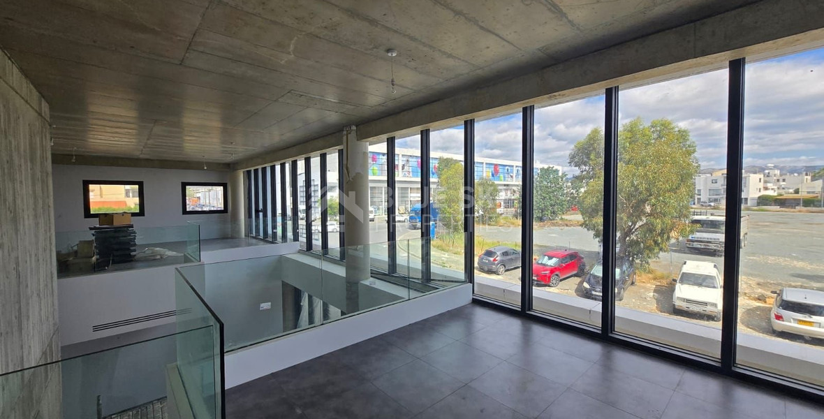 Commercial building for Sale in Kato Polemidia: Brand-New, High-Spec & Prime Location