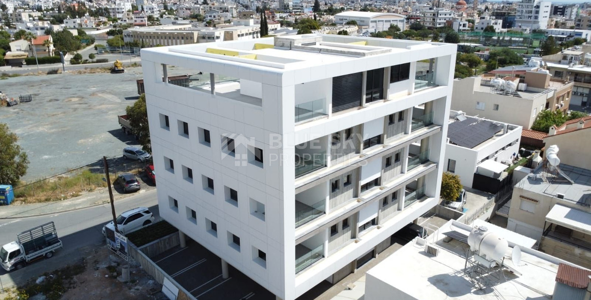 Commercial building for Sale in Kato Polemidia: Brand-New, High-Spec & Prime Location