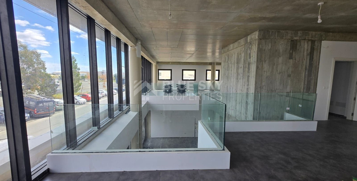 Commercial building for Sale in Kato Polemidia: Brand-New, High-Spec & Prime Location