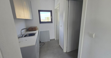 Commercial building for Sale in Kato Polemidia: Brand-New, High-Spec & Prime Location