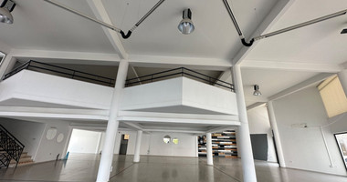 For Rent: Luxury showroom which can also be used as office premises in central Limassol
