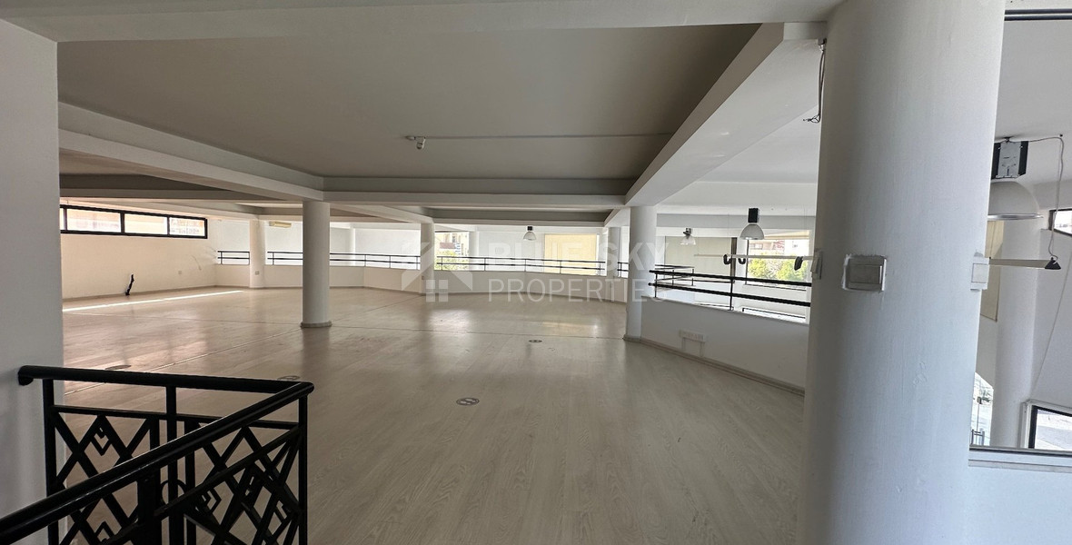 For Rent: Luxury showroom which can also be used as office premises in central Limassol