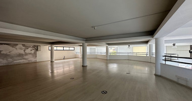 For Rent: Luxury showroom which can also be used as office premises in central Limassol