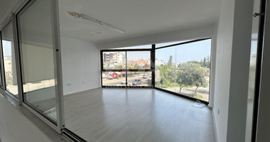 For Rent: Luxury showroom which can also be used as office premises in central Limassol.