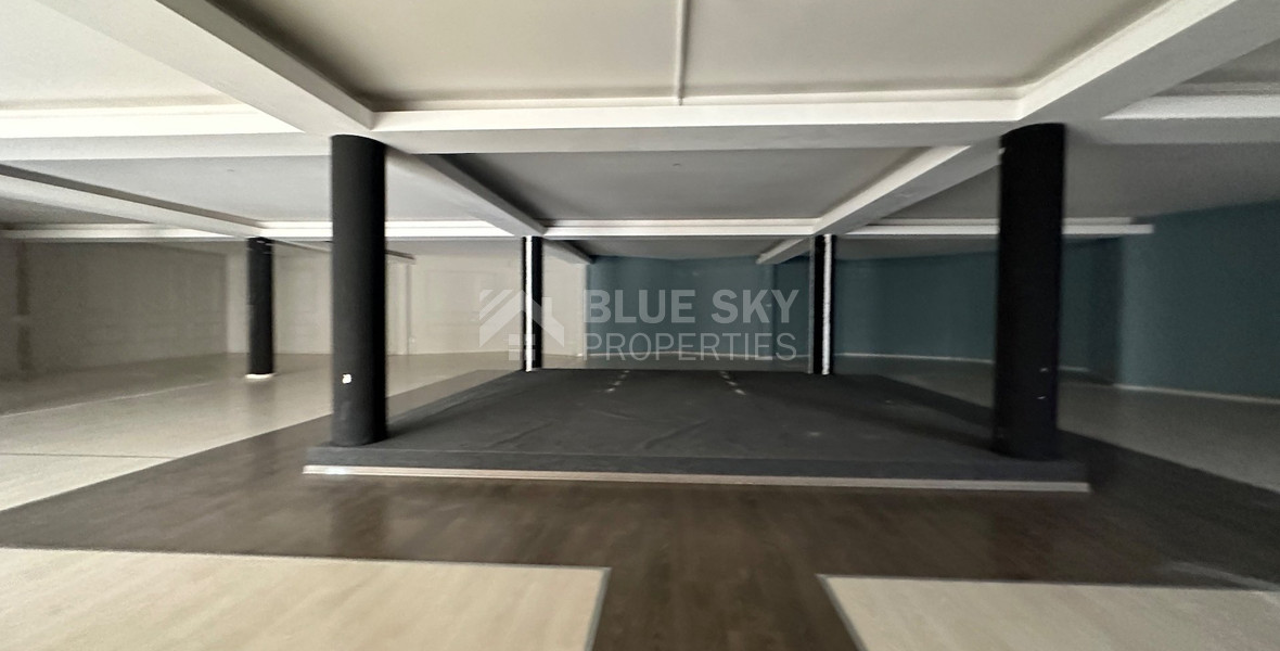 For Rent: Luxury showroom which can also be used as office premises in central Limassol