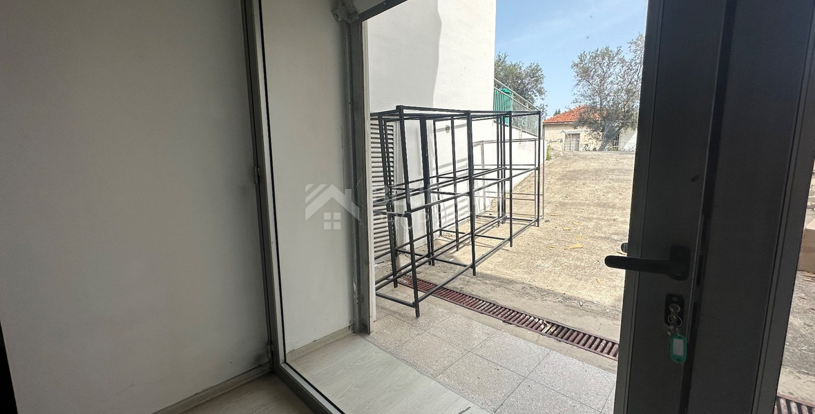 For Rent: Luxury showroom which can also be used as office premises in central Limassol