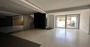 For Rent: Luxury showroom which can also be used as office premises in central Limassol