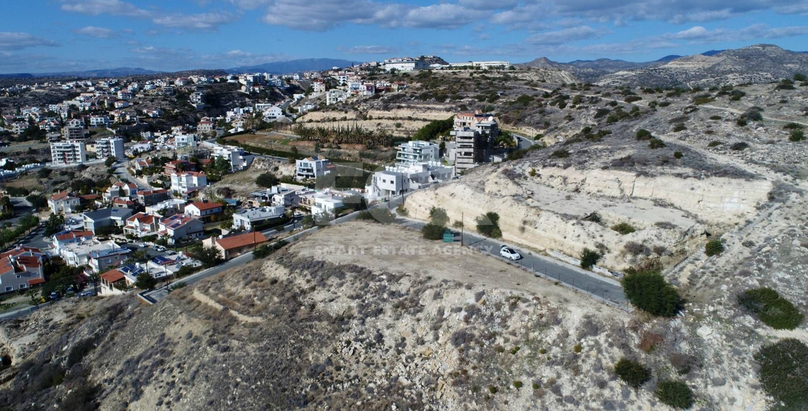 Three Bedroom Villa with private pool for Sale in Panthea