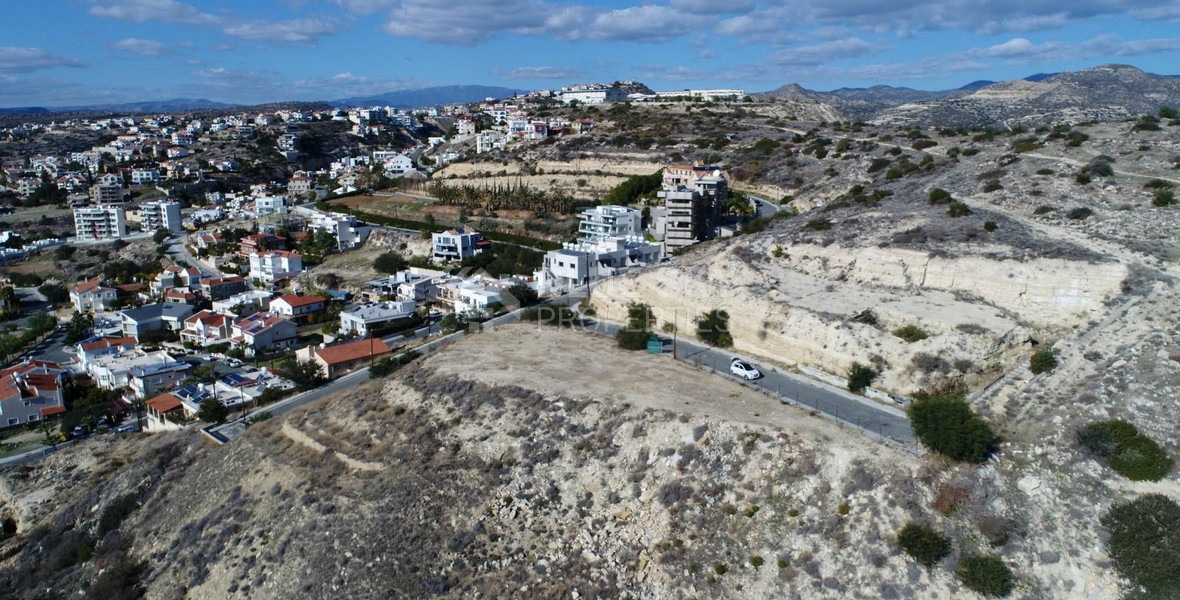 Three Bedroom Villa with private pool for Sale in Panthea