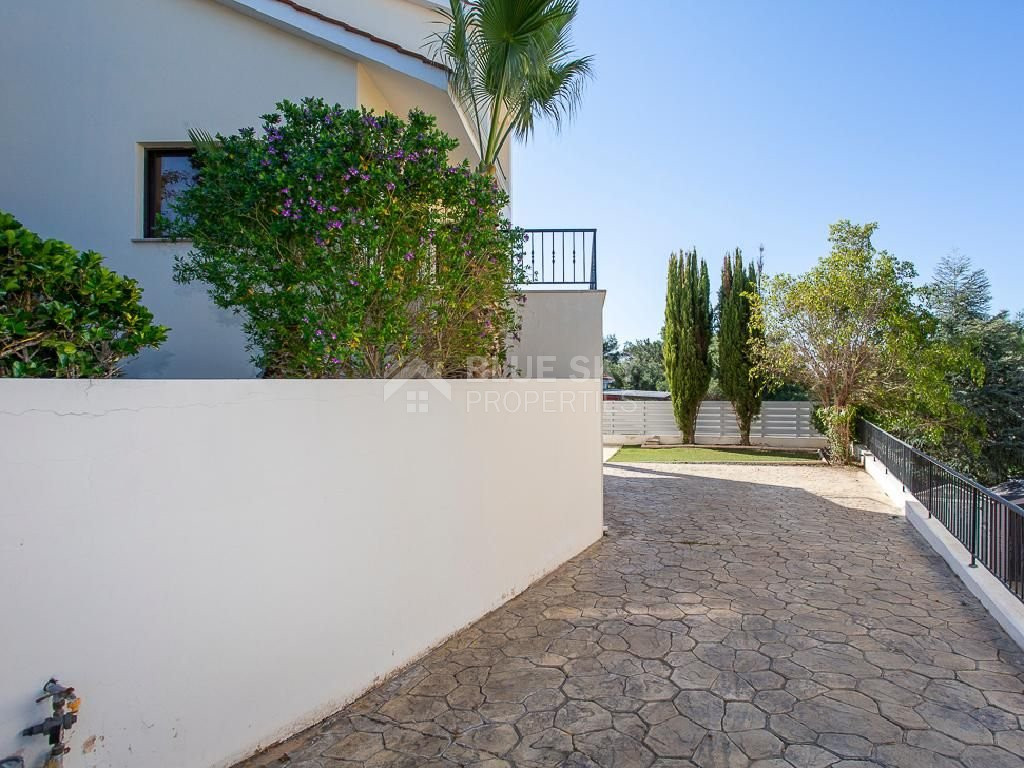Three bedroom house for sale in Pissouri, Limassol