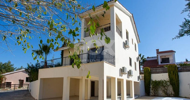 Three bedroom house for sale in Pissouri, Limassol