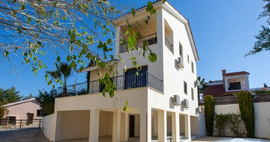 Three bedroom house for sale in Pissouri, Limassol