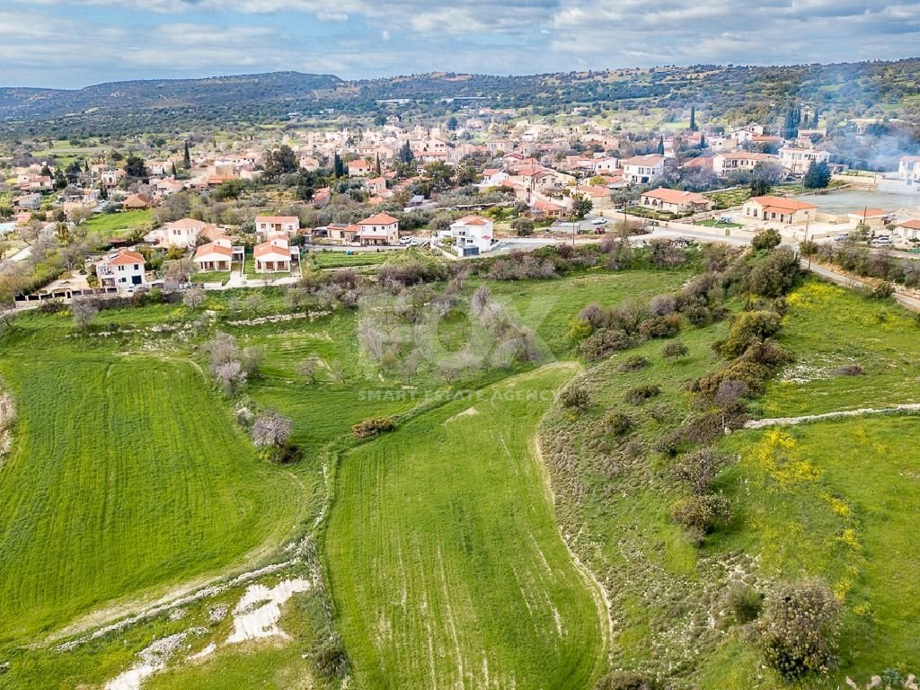 Residential land for sale in Anogyra, Limassol