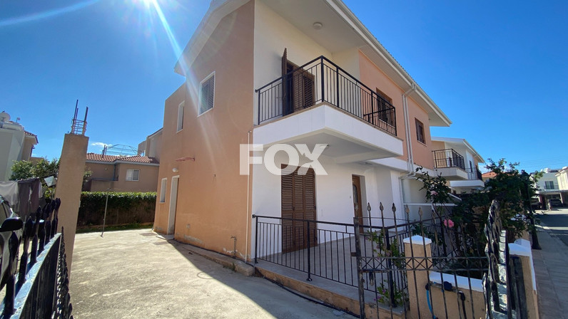 3-спальная двухквартирный дом на продажу 130 м² в Universal, Paphos, Cyprus