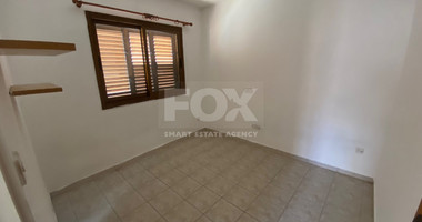 Spacious Three Bedroom Semidetached House for Sale in Universal