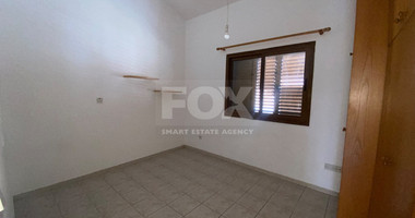 Spacious Three Bedroom Semidetached House for Sale in Universal