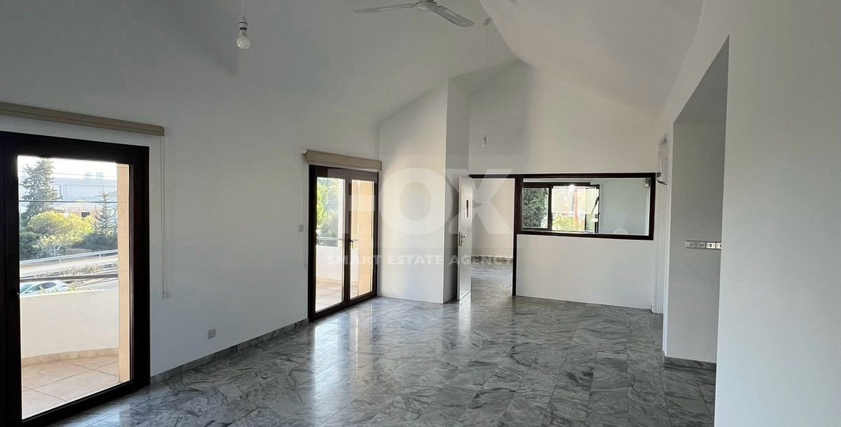 FOR RENT: 1ST FLOOR OFFICES IN AGIOS ATHANASIOS 25OSQM WITH EASY ACCESS TO ALL ARTERIES OF LIMASSOL