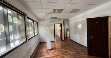 Warm and Spacious Office to Rent on Makariou Avenue