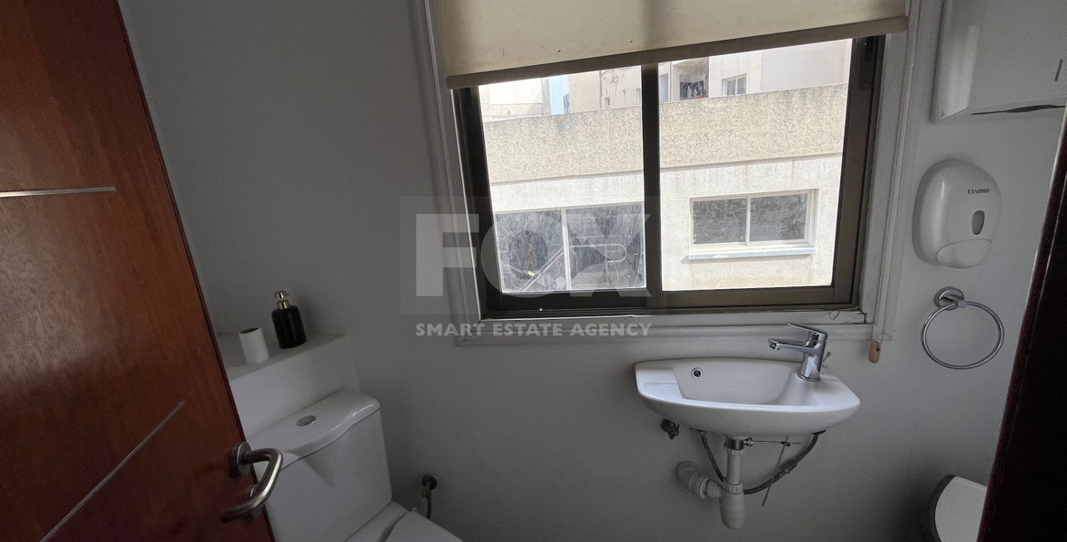 Warm and Spacious Office to Rent on Makariou Avenue