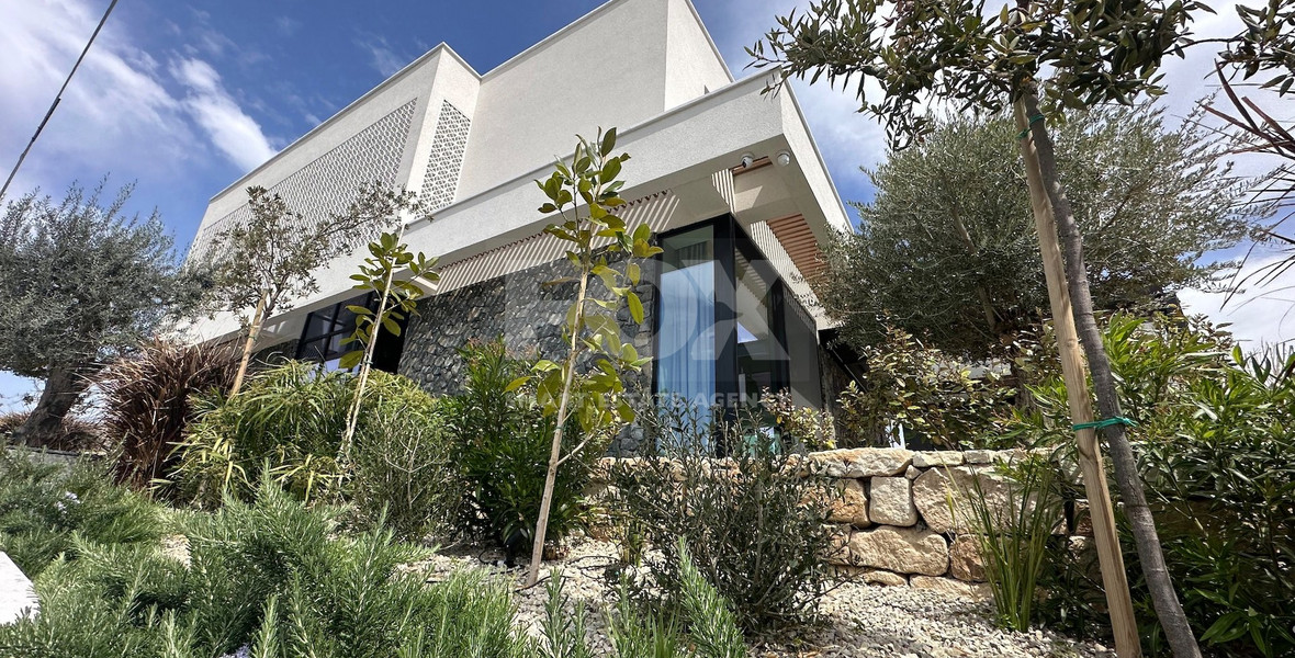 High Quality Villa custom built for sale in a quiet residential area with panoramic views in Agios Athanasios