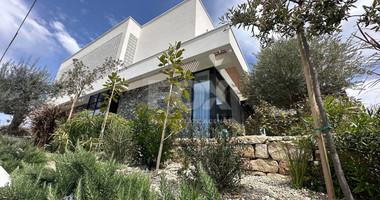 High Quality Villa custom built for sale in a quiet residential area with panoramic views in Agios Athanasios