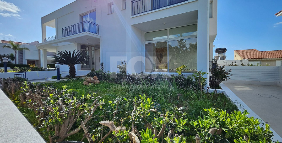 Elegant & Spacious 5-Bedroom Luxury Villa For rent in Prestigious Nea Ekali