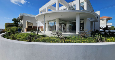 Elegant & Spacious 5-Bedroom Luxury Villa For rent in Prestigious Nea Ekali