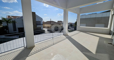 Elegant & Spacious 5-Bedroom Luxury Villa For rent in Prestigious Nea Ekali