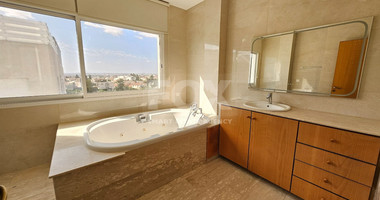 Elegant & Spacious 5-Bedroom Luxury Villa For rent in Prestigious Nea Ekali