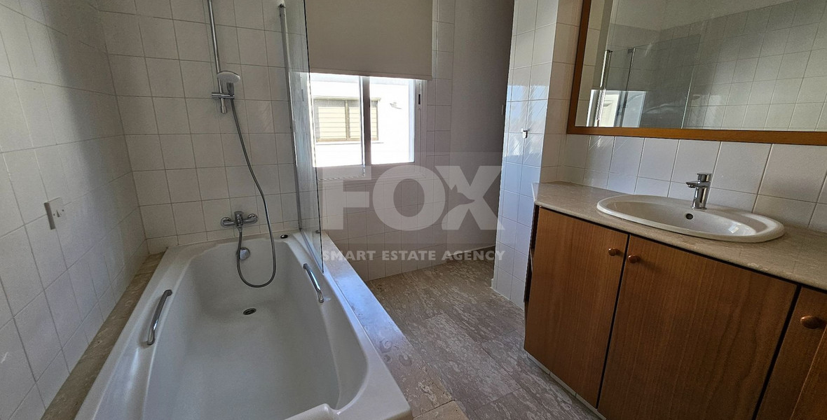 Elegant & Spacious 5-Bedroom Luxury Villa For rent in Prestigious Nea Ekali