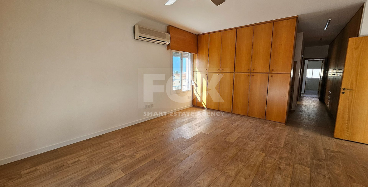 Elegant & Spacious 5-Bedroom Luxury Villa For rent in Prestigious Nea Ekali