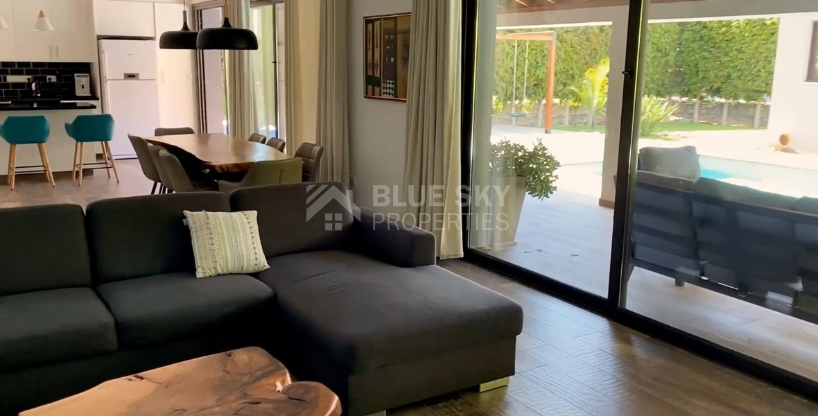 Four bedroom plus guest room detached house for sale in Agia Fyla, Limassol