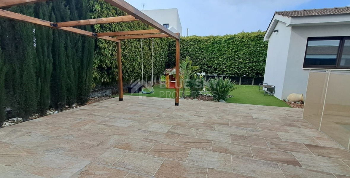 Four bedroom plus guest room detached house for sale in Agia Fyla, Limassol