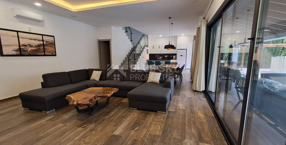 Four bedroom plus guest room detached house for sale in Agia Fyla, Limassol