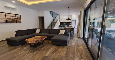 Four bedroom plus guest room detached house for sale in Agia Fyla, Limassol