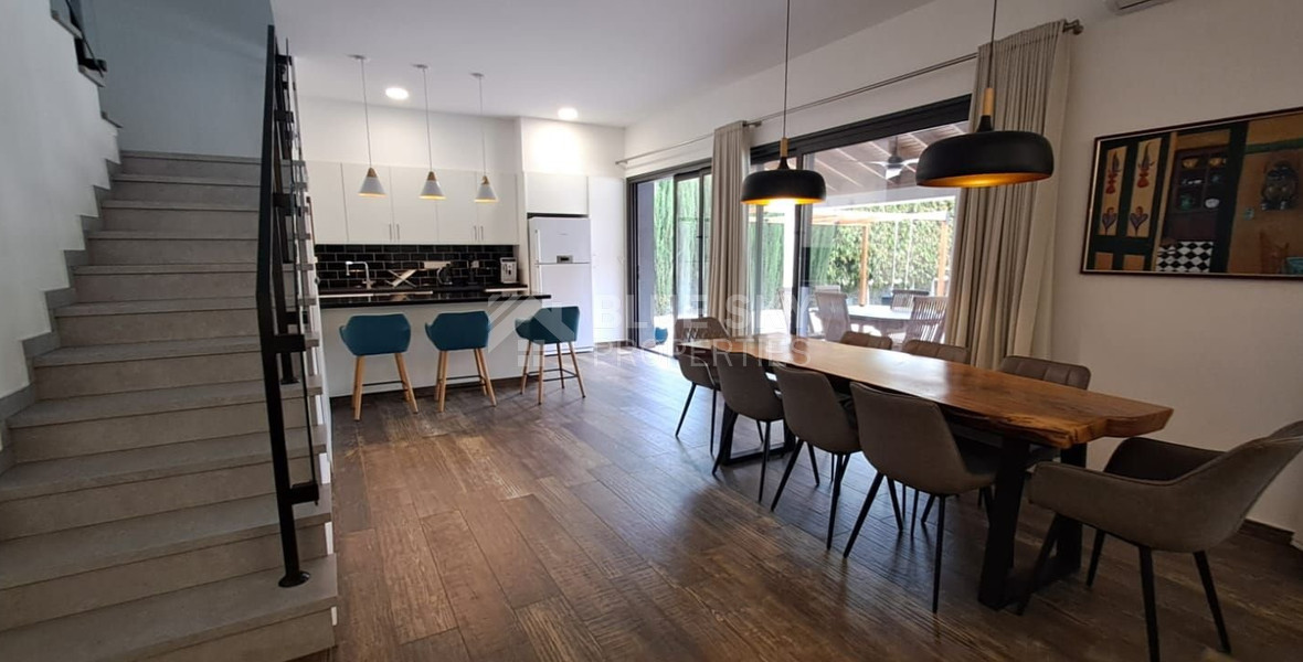 Four bedroom plus guest room detached house for sale in Agia Fyla, Limassol